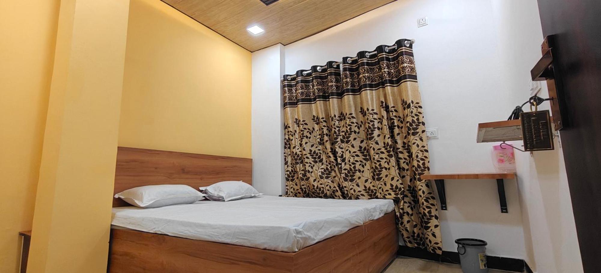 Hotel Mashaal- A Light Lit By Vidhata Jhansi Exterior photo
